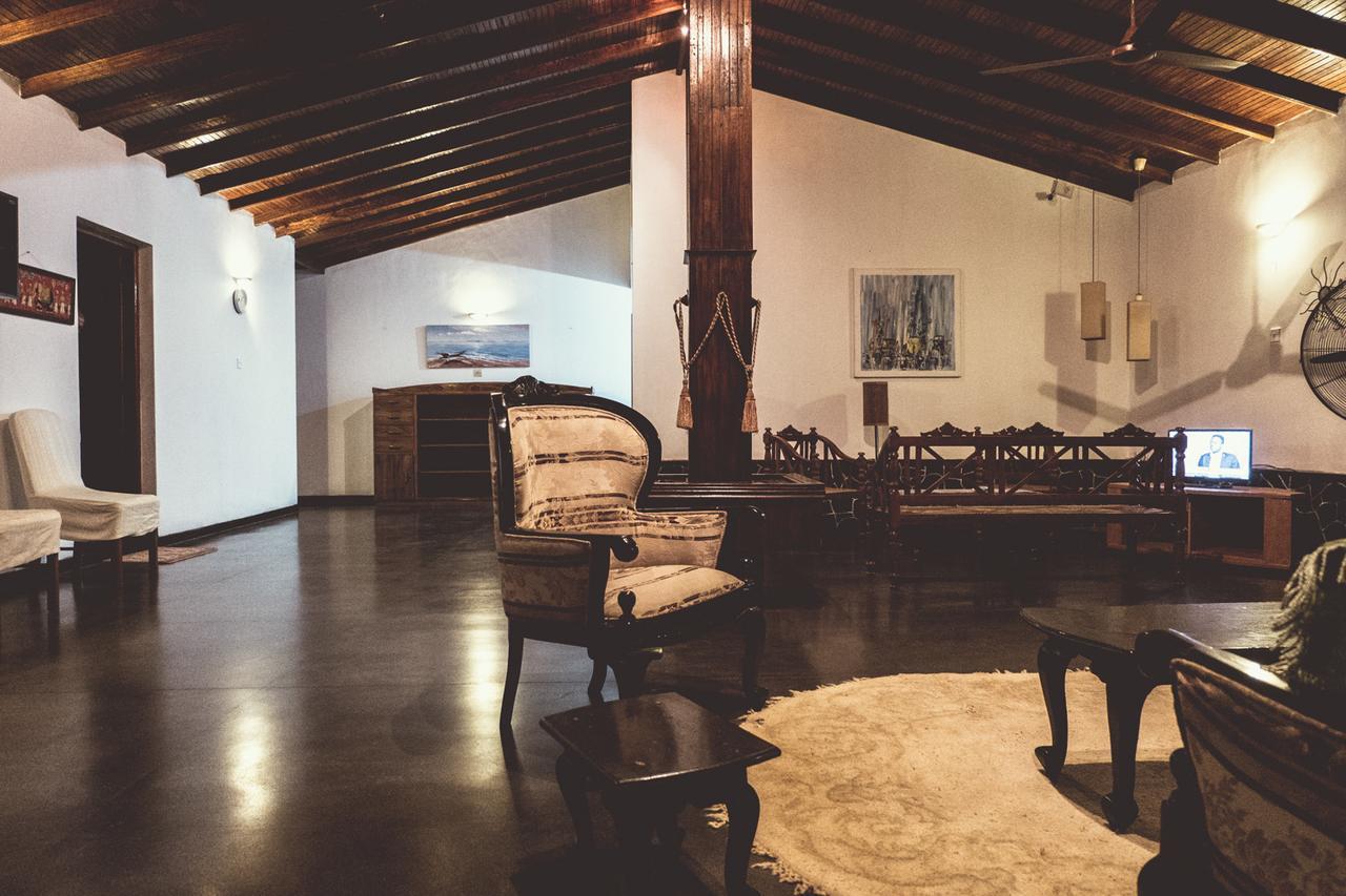 Lbl Colombo Hostel Kültér fotó