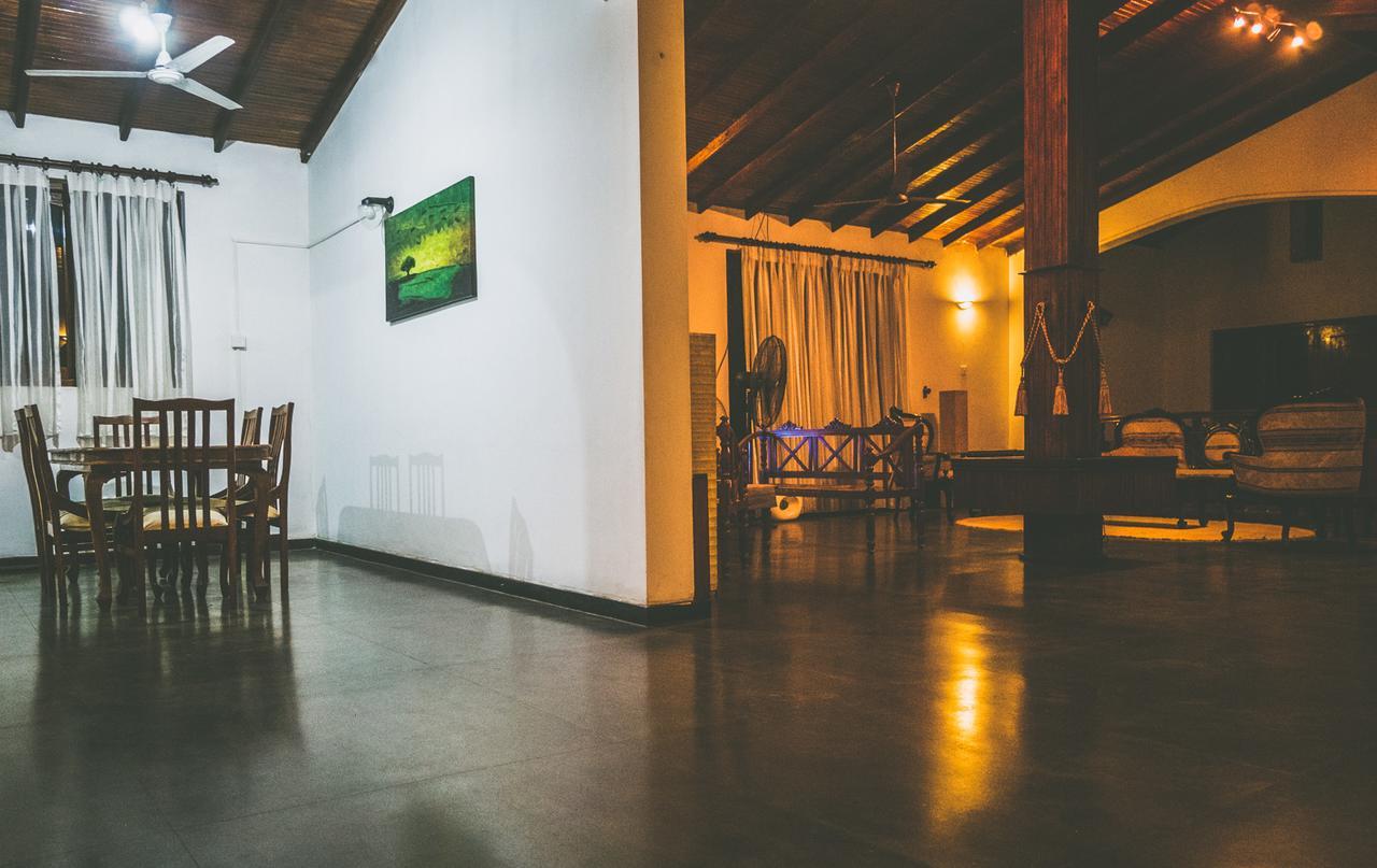 Lbl Colombo Hostel Kültér fotó